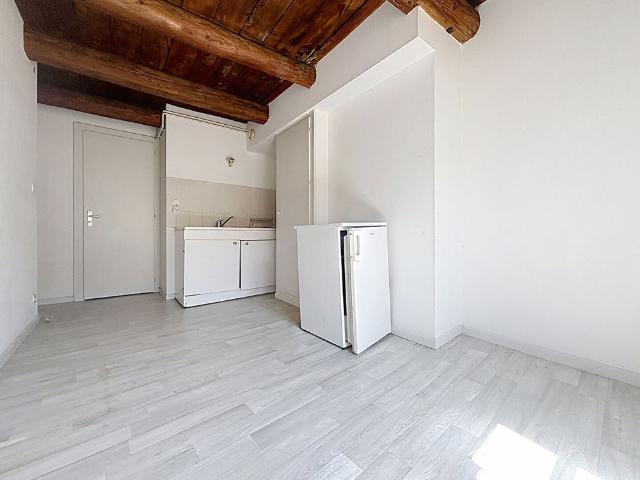 Location appartement 1 pièce, 16.17m², Metz