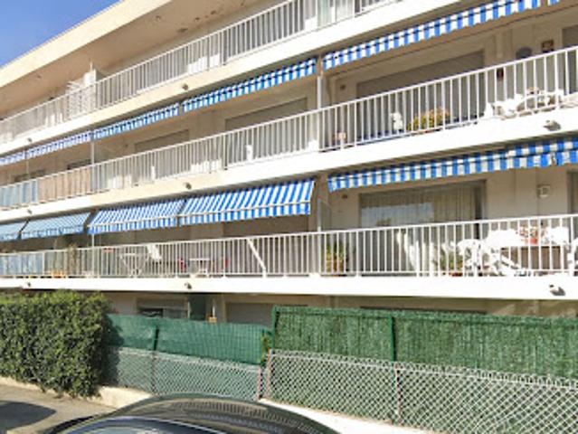 Location Appartement 1 pièce 16.11 m2 Cagnes sur Mer