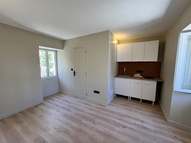 Location Appartement 1 pièce 16.2 m2 Corte