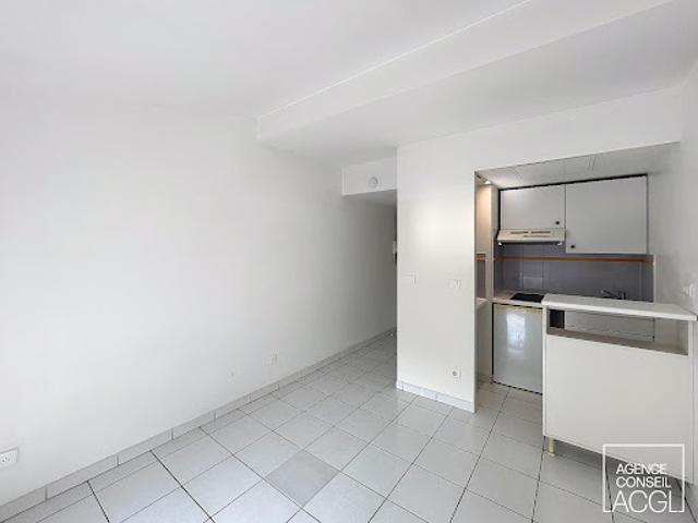 Location Appartement 1 pièce 16.56 m2 Bordeaux