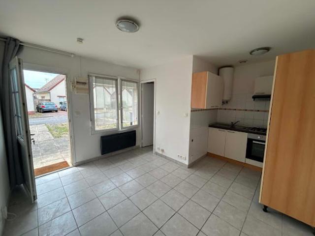 Location Appartement 1 pièce 16.5 m2 Chauny