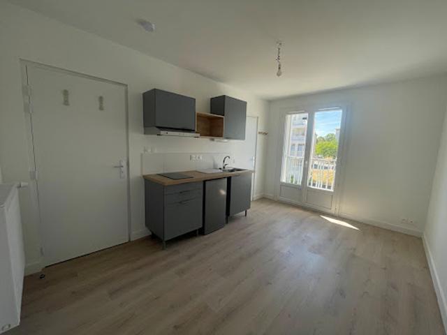 Location Appartement 1 pièce 16.89 m2 Rennes