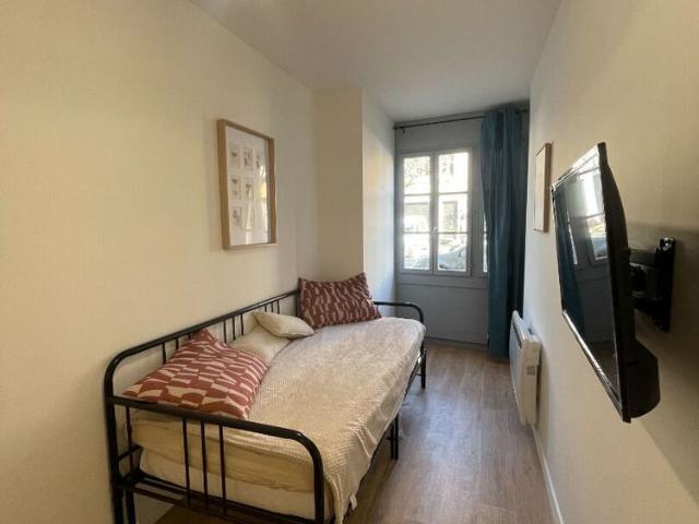 Location appartement 1 pièce, 16.94m², Châteauroux