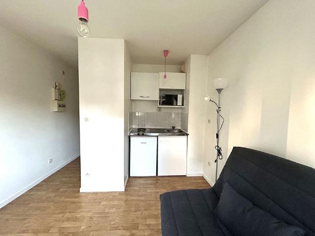 Location Appartement 1 pièce 16m²