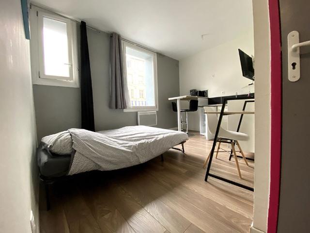 Location Appartement 1 pièce 16m²