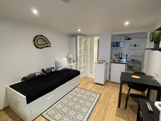 Location Appartement 1 pièce 16m²