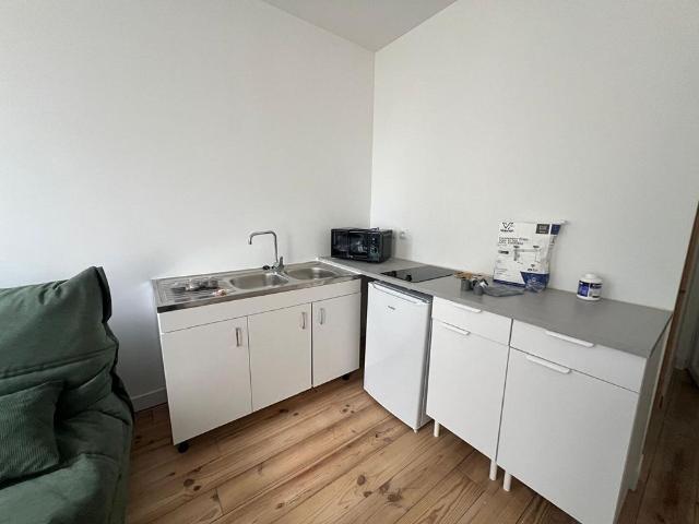 Location Appartement 1 pièce 16m²