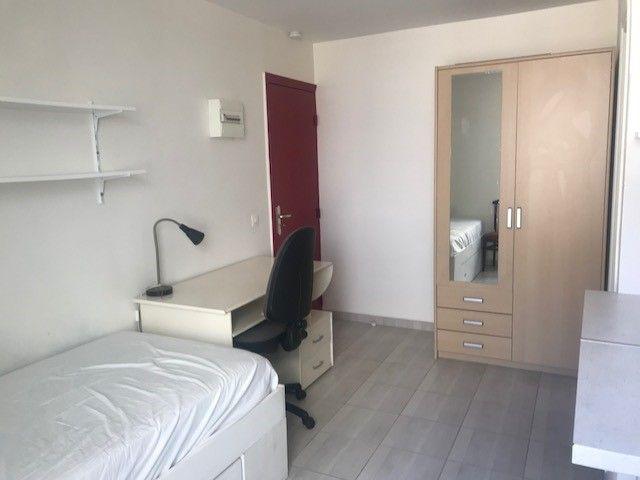 Location Appartement 1 pièce 16m²