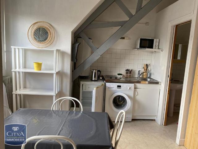 Location Appartement 1 pièce 16m² TOURS 37000