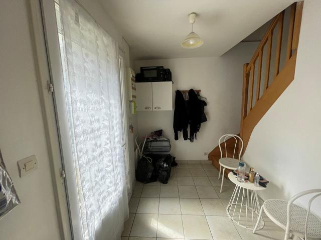 Location Appartement 1 pièce 16m² TOURS 37100