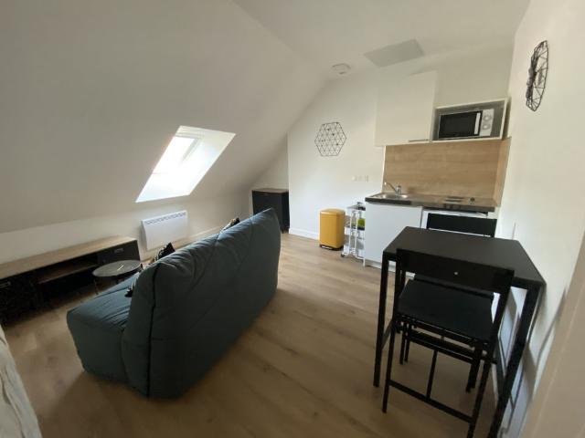 Location Appartement 1 pièce 16m² AMIENS 80000