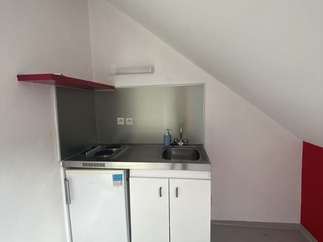 Location Appartement 1 pièce 16m² AMIENS 80000