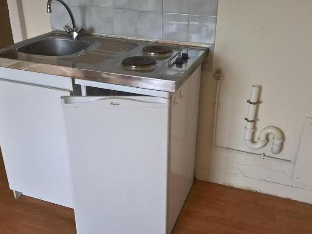 Location Appartement 1 pièce 16m² ANGERS 49100