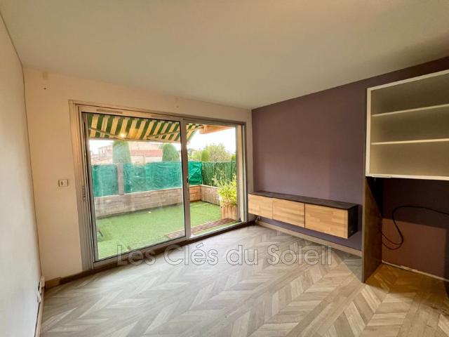 Location Appartement 1 pièce 16m² BANDOL 83150