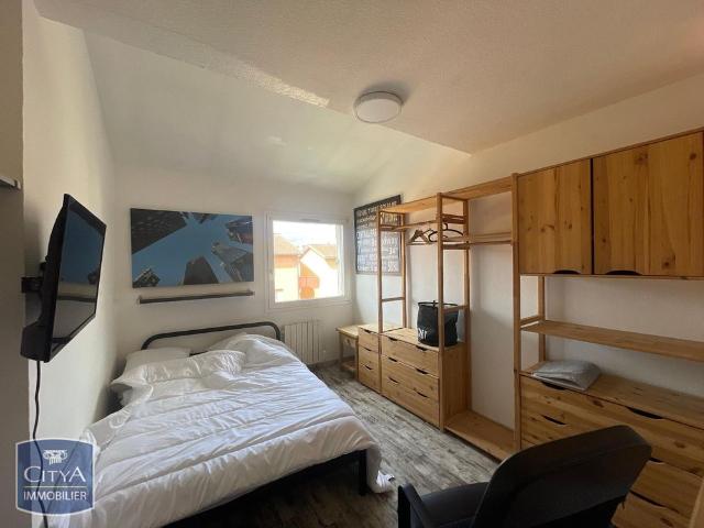 Location Appartement 1 pièce 16m² BOURG EN BRESSE 01000