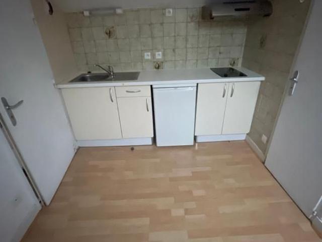 Location Appartement 1 pièce 16m² MONT DE MARSAN 40000