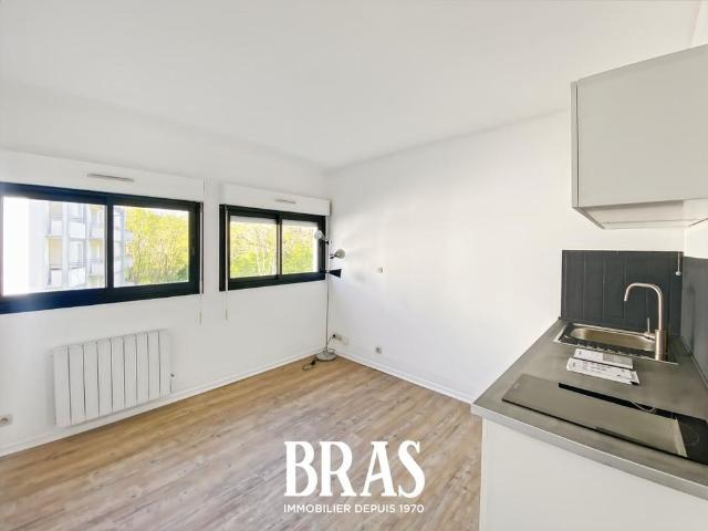 Location Appartement 1 pièce 16m² NANTES 44300