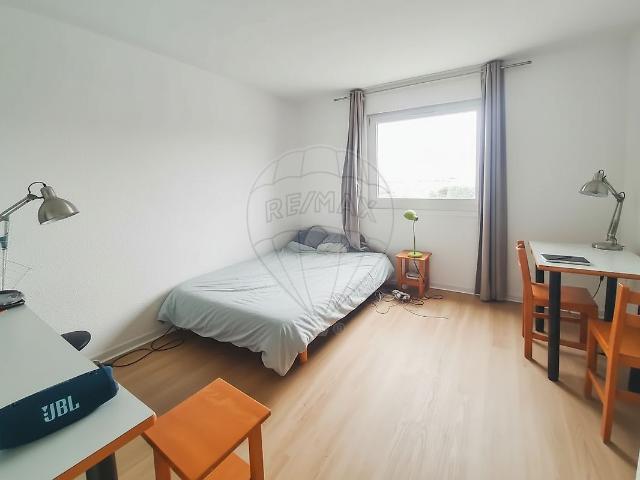 Location Appartement 1 pièce 16m² NANTES 44300