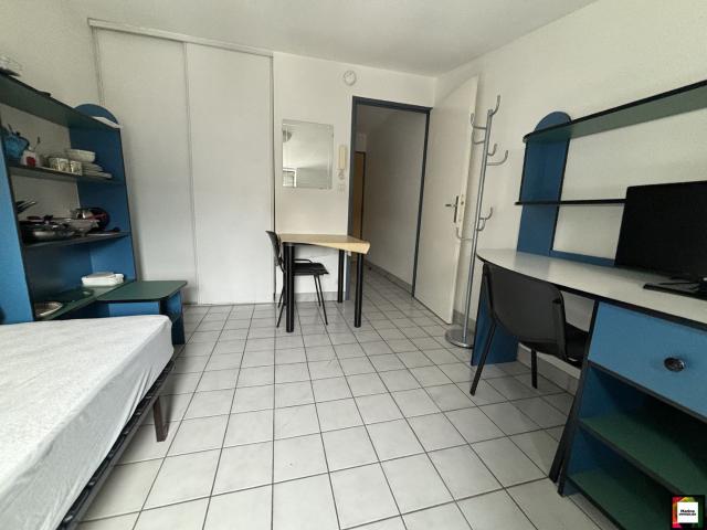 Location Appartement 1 pièce 16m² NANCY 54000