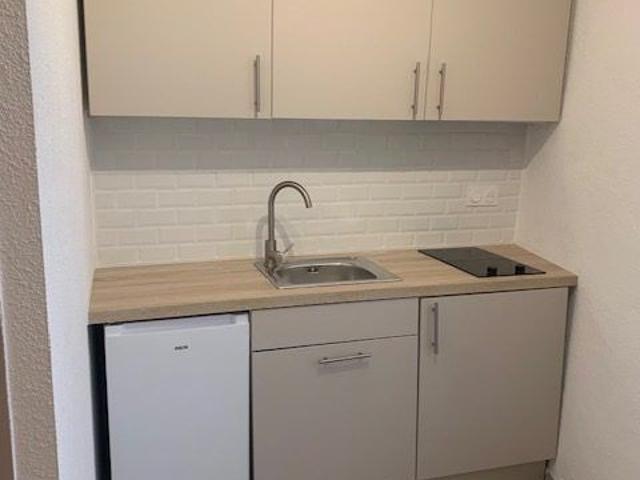 Location Appartement 1 pièce 16m² NARBONNE 11100