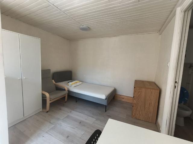 Location Appartement 1 pièce 16m² NARBONNE 11100