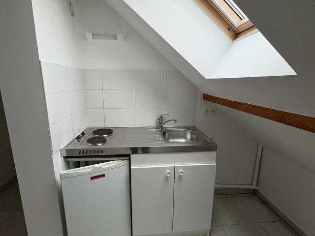 Location Appartement 1 pièce 16m² PALAISEAU 91120