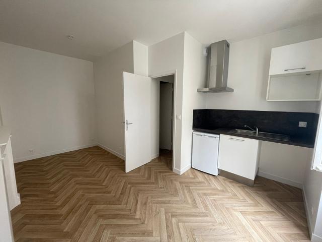 Location Appartement 1 pièce 16m² RENNES 35000