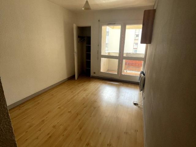 Location Appartement 1 pièce 16m² RENNES 35000