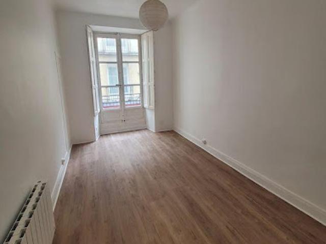 Location Appartement 1 pièce 17 m2 Nantes