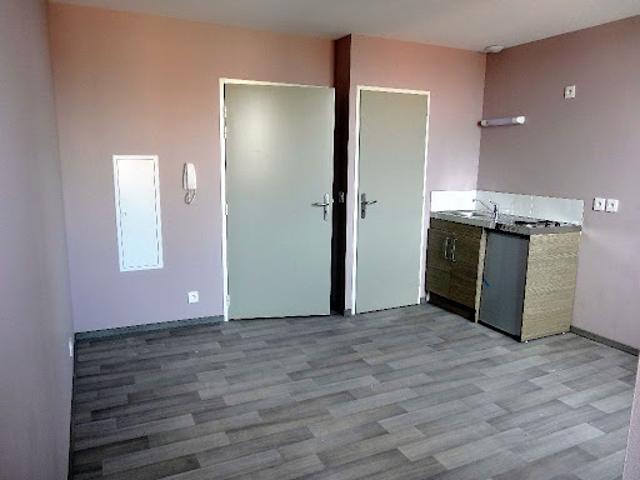 Location Appartement 1 pièce 17 m2 Albi
