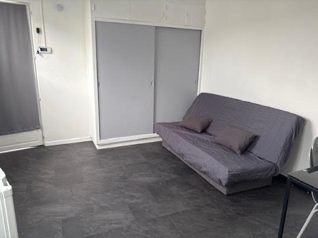 Location Appartement 1 pièce 17 m2 Amiens