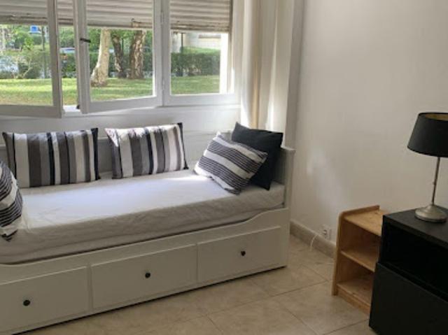 Location Appartement 1 pièce 17 m2 Choisy le Roi