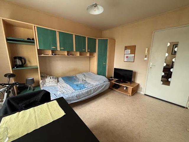 Location Appartement 1 pièce 17 m2 Limoges
