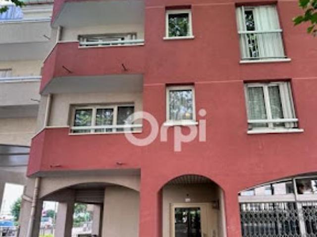 Location Appartement 1 pièce 17 m2 Longjumeau