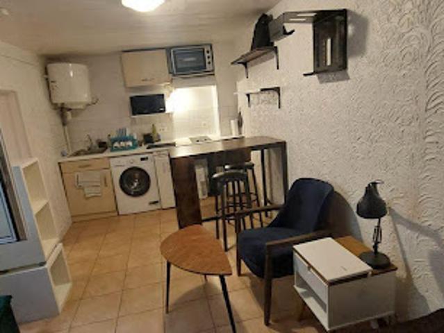 Location Appartement 1 pièce 17 m2 Paris 2ème