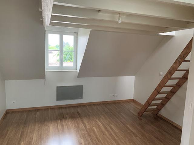 Location Appartement 1 pièce 17 m2 Sannerville