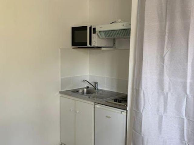 Location Appartement 1 pièce 17 m2 Villebon sur Yvette