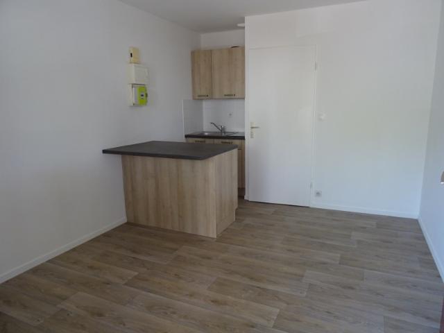 location appartement 1 pièce 17 m² orleans: t1 de 17 m² | 7386 durand montouché