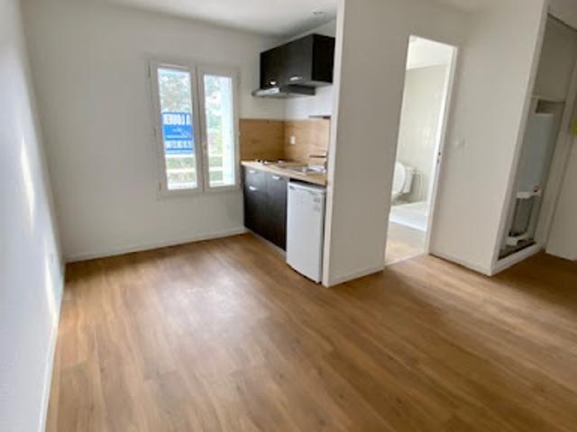 Location Appartement 1 pièce 17.08 m2 Saint Contest