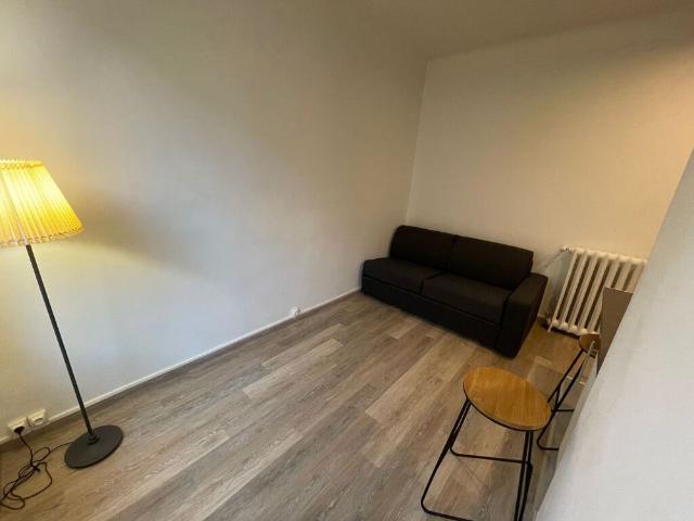 Location appartement 1 pièce, 17.00m², Issy les Moulineaux