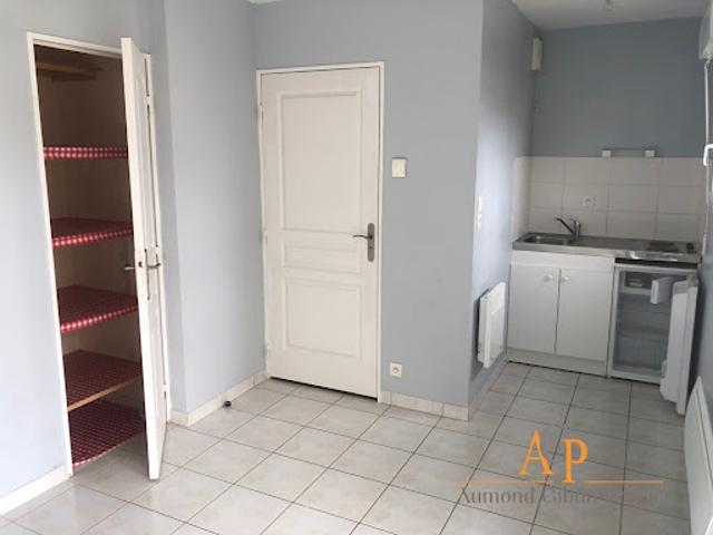 Location Appartement 1 pièce 17.23 m2 Caen