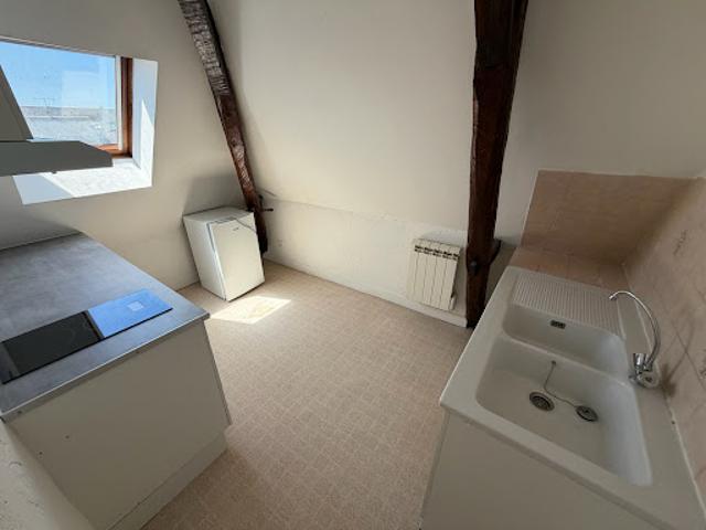 Location Appartement 1 pièce 17.3 m2 Chatellerault