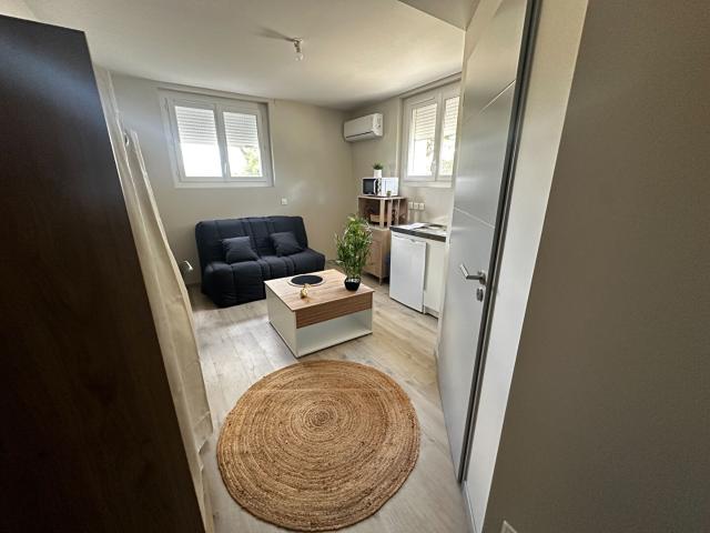 Location appartement 1 pièce, 17.50m², Le Sequestre