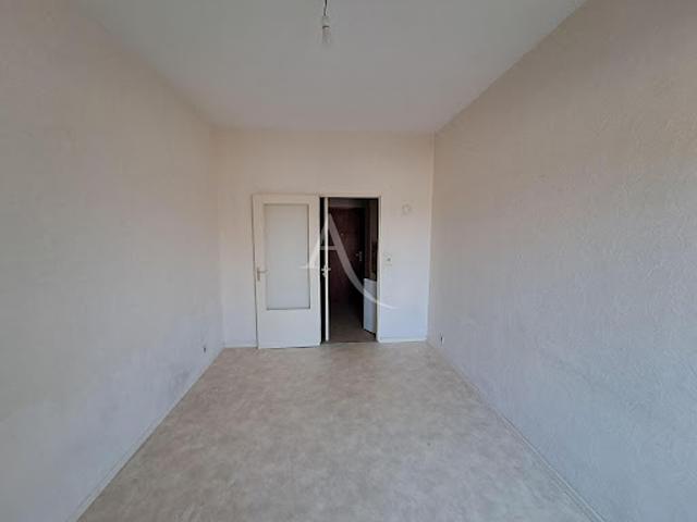 Location Appartement 1 pièce 17.75 m2 Nantes