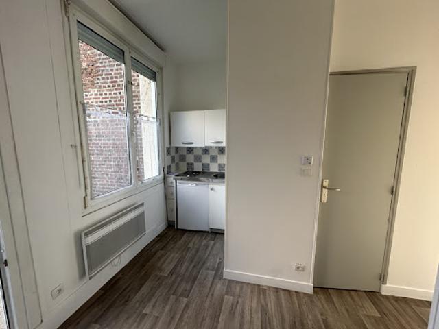 Location Appartement 1 pièce 17.95 m2 Amiens