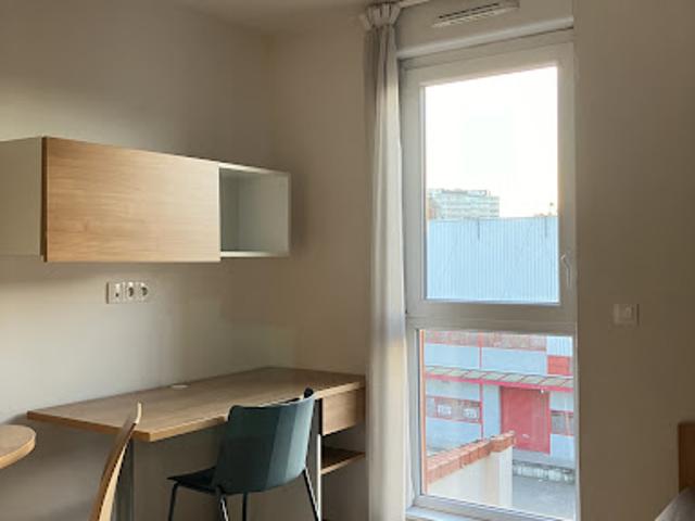 Location Appartement 1 pièce 17.9 m2 Ivry sur Seine