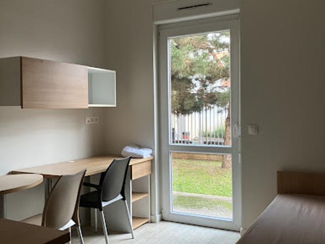 Location Appartement 1 pièce 17.9 m2 Ivry sur Seine