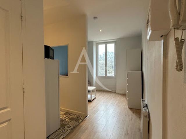 Location Appartement 1 pièce 17.9 m2 Jonzac