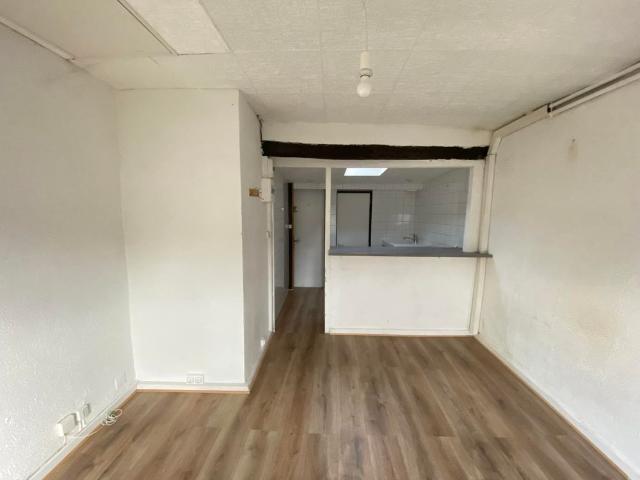 Location Appartement 1 pièce 17m²