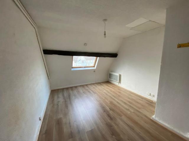 Location Appartement 1 pièce 17m²